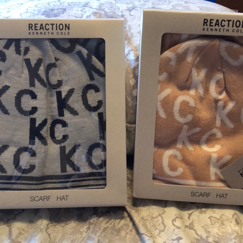 Kenneth Cole reaction scarf and hat